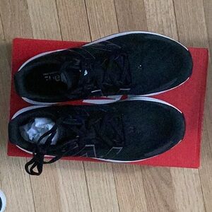 Men's Black Running Shoes